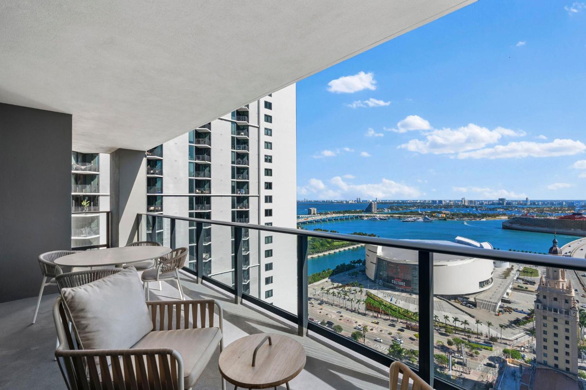 Exclusive W 3br And Stunning Sea Views! Appartamento *