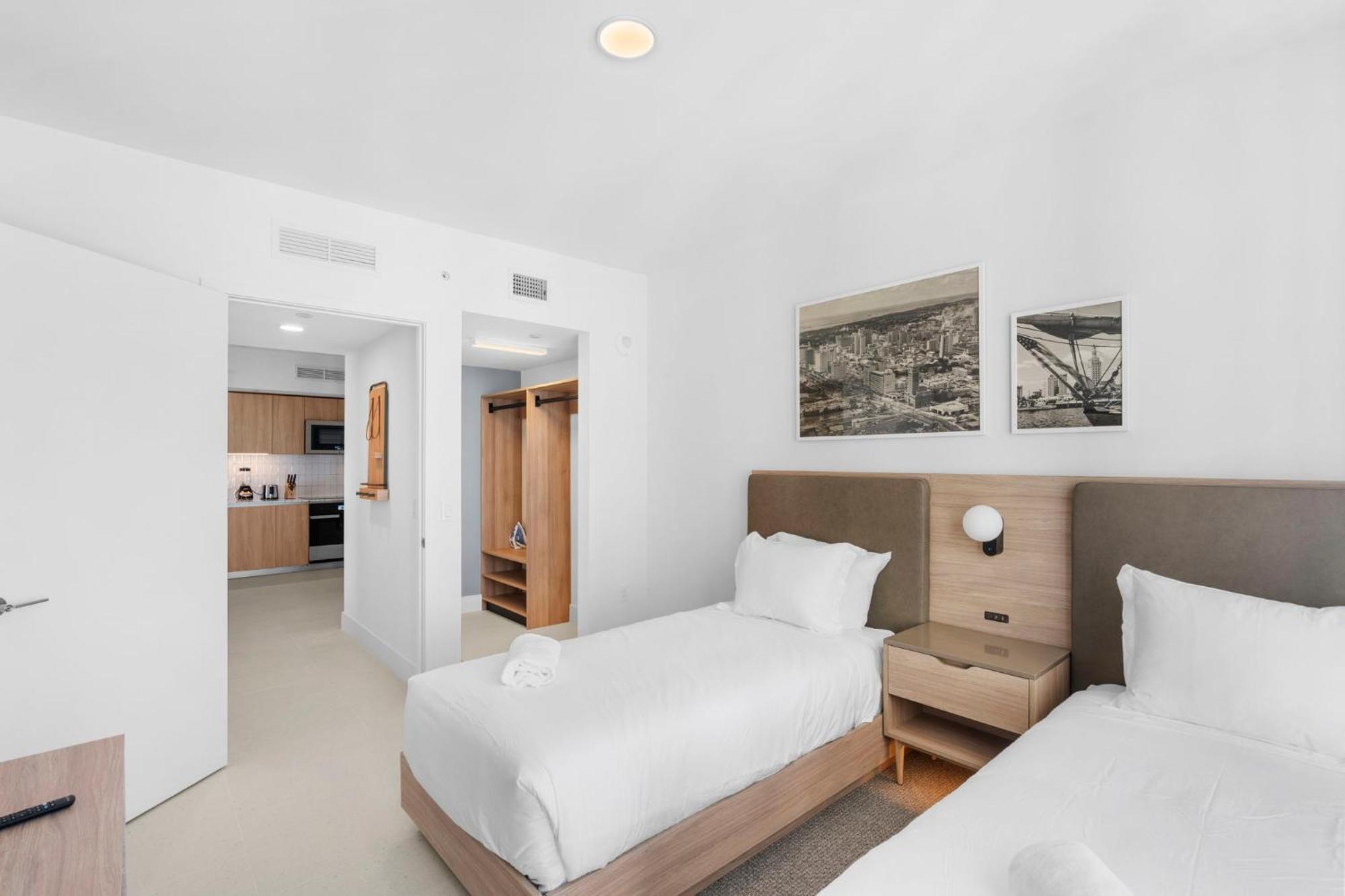 Apartment Exclusive W 3br And Stunning Sea Views! *