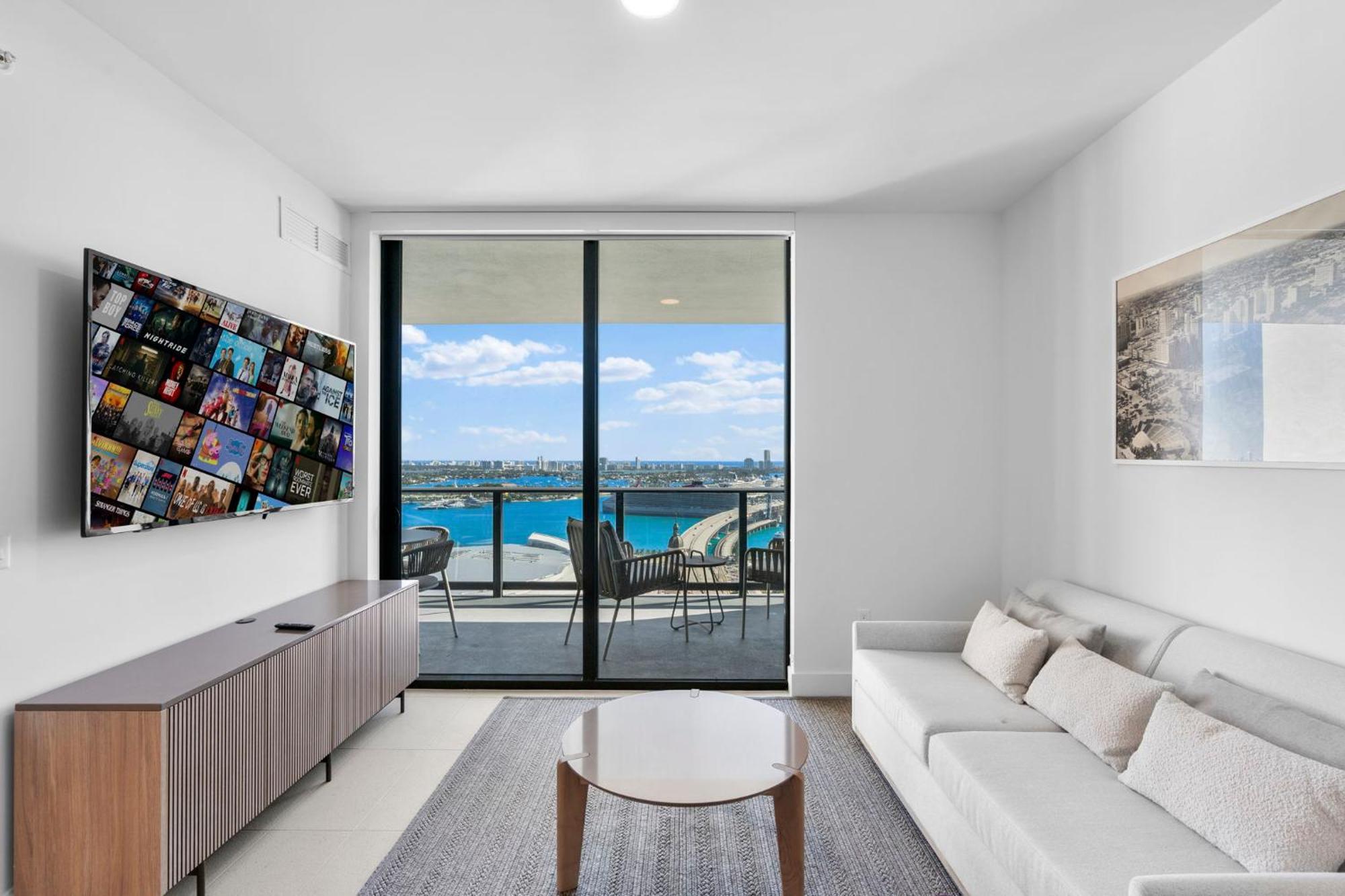Exclusive W 3br And Stunning Sea Views! Miami