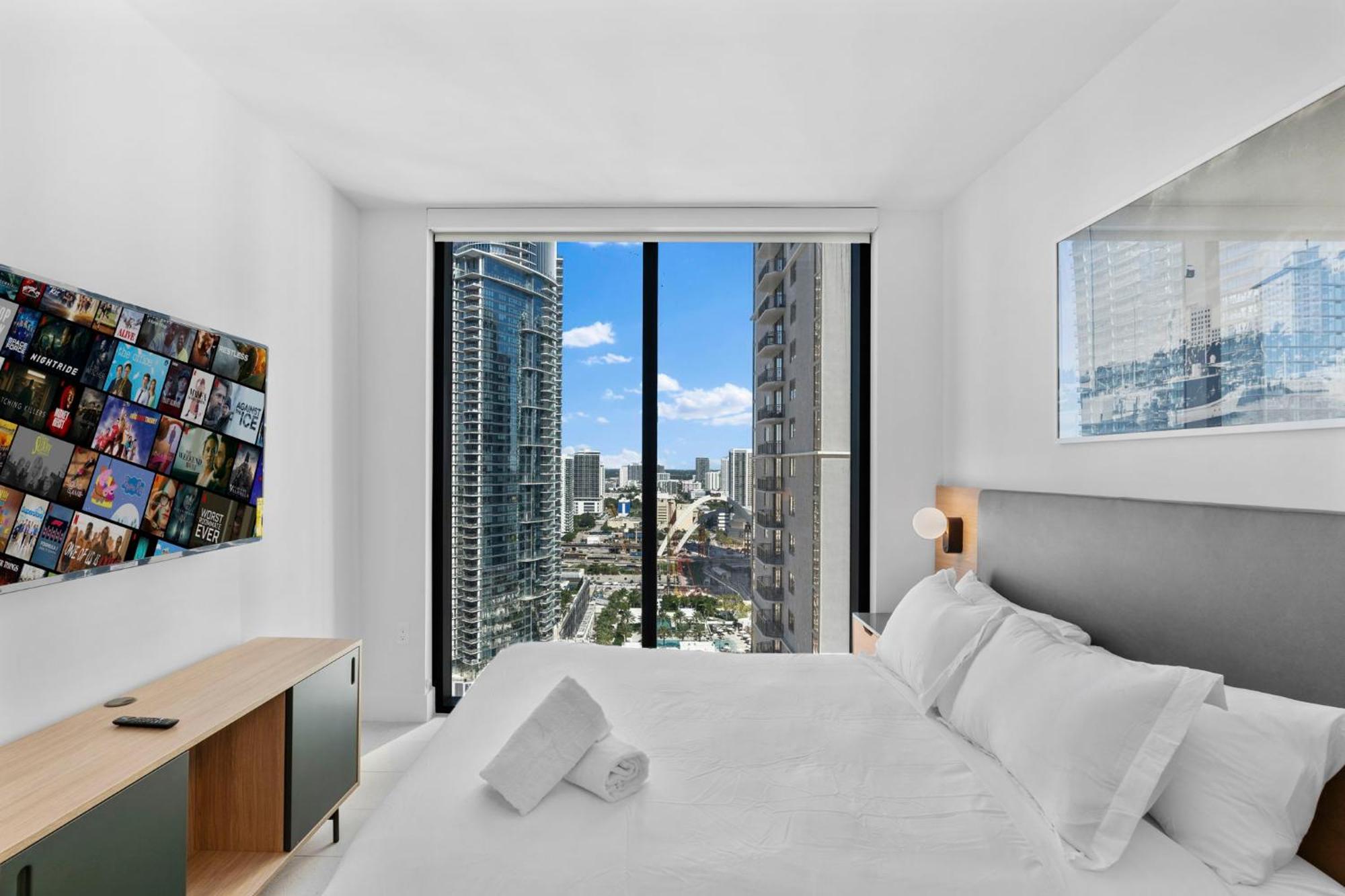 Exclusive W 3br And Stunning Sea Views! *